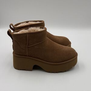 NEW-UGG-Classic Ultra Mini New Heights boots in chestnut suede-Size 10